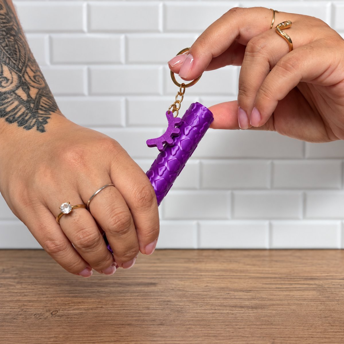Chaveiro Porta Escovinha de Cílios Coração - Amaé Studio — foto 2