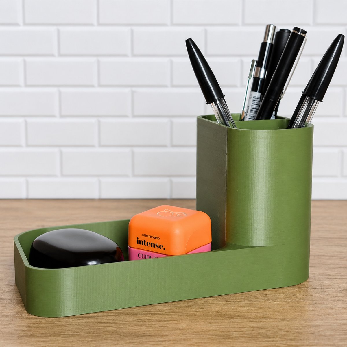 Porta-Canetas com 3 Divisórias | Organizador de Mesa | Personalize com suas iniciais - Amaé Studio — foto 3