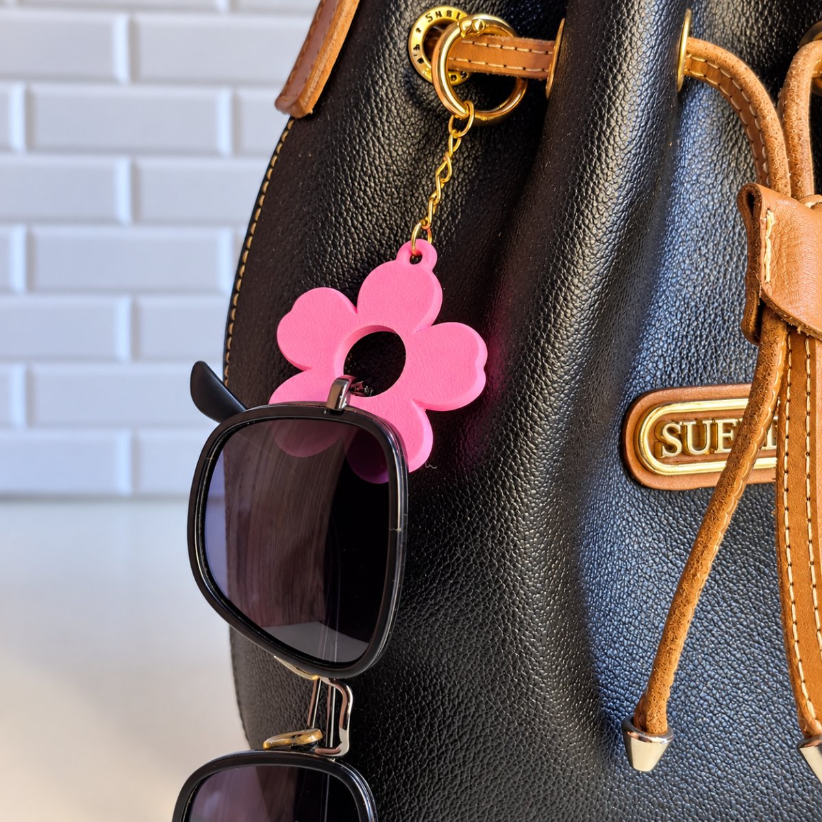 Suporte para Óculos Outubro Rosa - Amaé Studio — foto 2